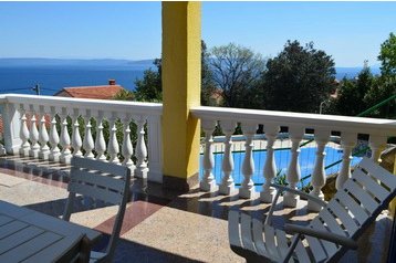 Kroatië Privát Ravni, Exterieur